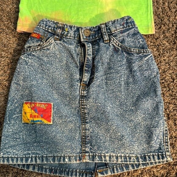 VTG Girls 90s Denim Skirt and Tie Dye T-Shirt Size 4 - Picture 2 of 16
